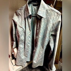 New York and company women’s dress shirt light blue long sleeve